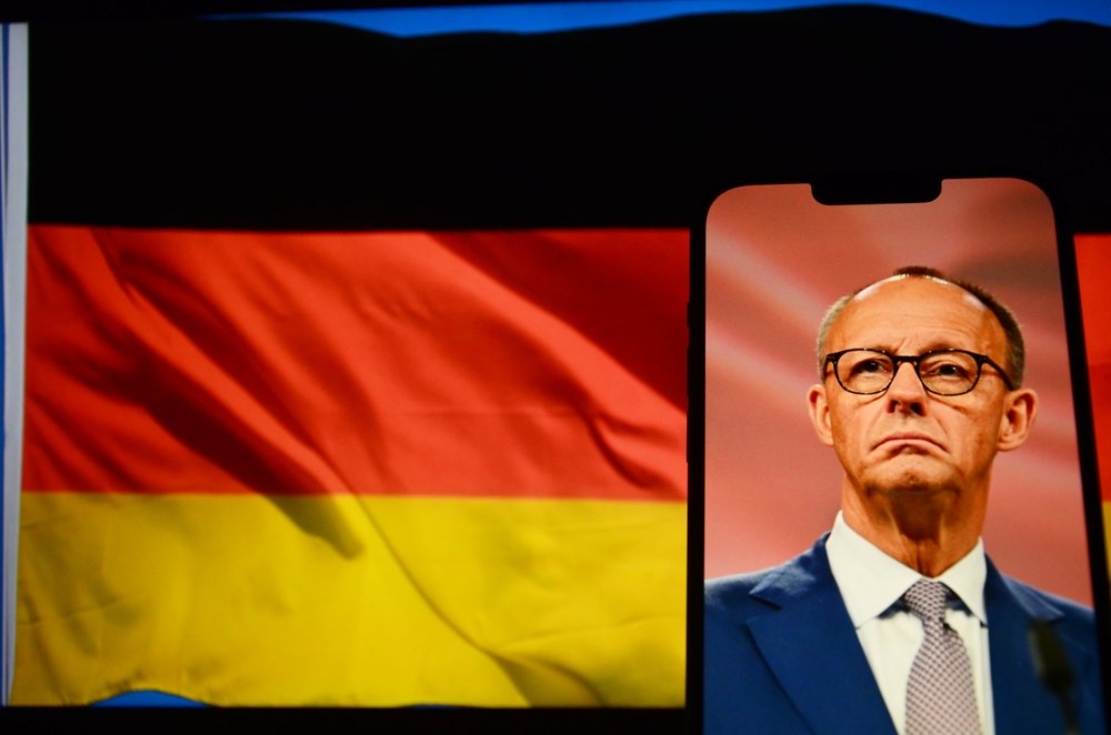 CDU klammert sich an ihre Brandmauer, will sie aber nicht mehr so nennen – Ausgrenzung stärkt die AfD und kostet die Union immer mehr Wähler