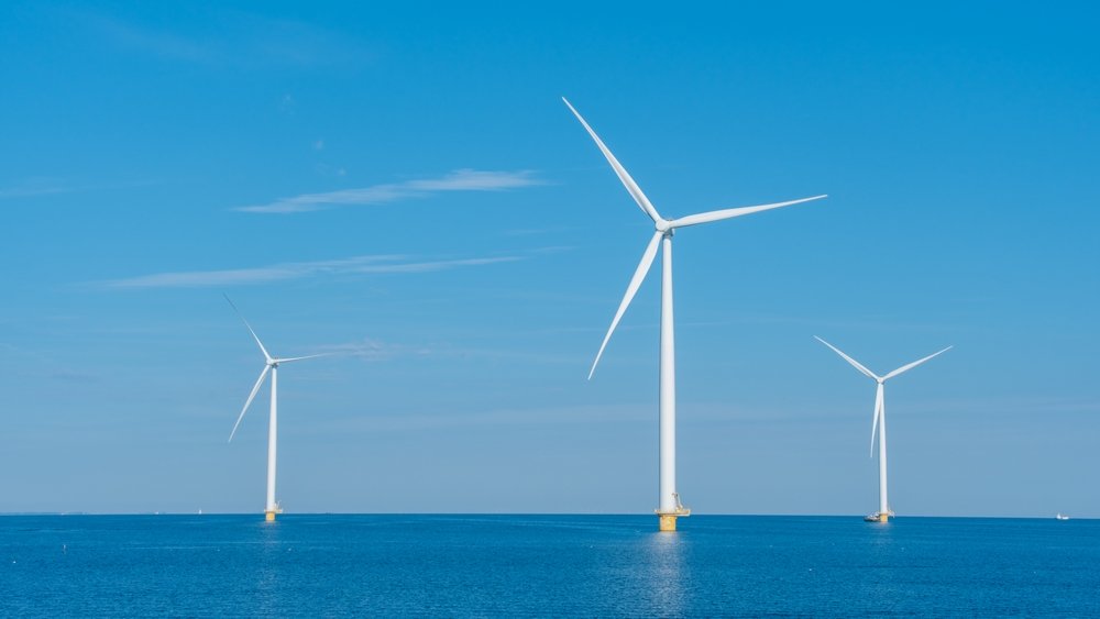 Study shows: Extreme winds push offshore wind turbines to their limits - new, urgently needed protection and construction concepts are required.