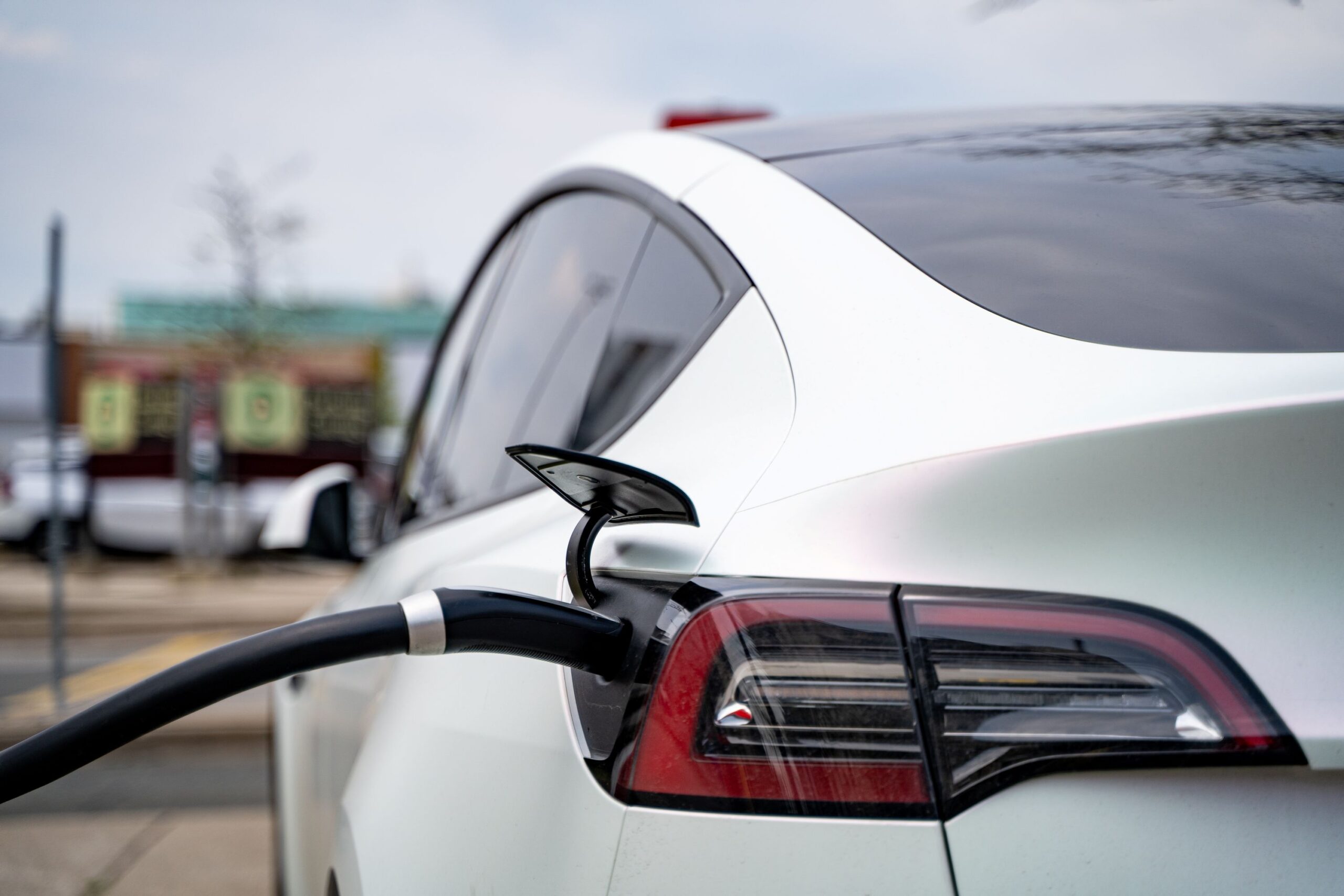 EU will ab 2030 bei Firmen- und Dienstwagen nur noch rein elektrische Fahrzeuge zulassen