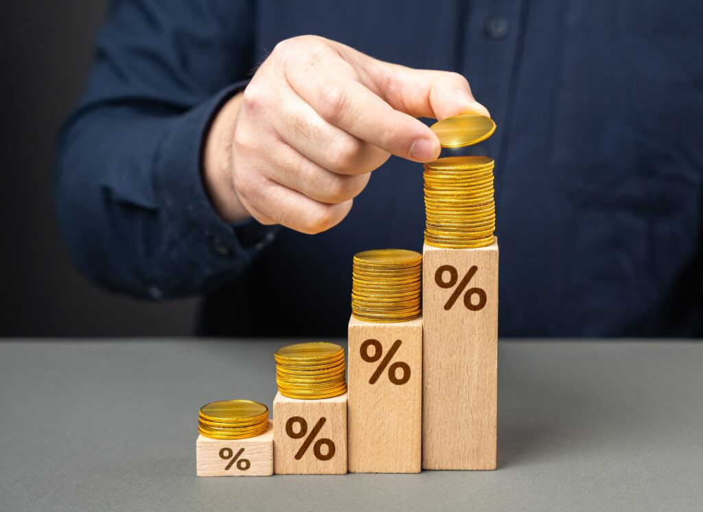 Kommunale Schulden steigen 2024 deutlich: 4448 Euro pro Kopf, starke Zuwächse in NRW und Bayern, Hessen bleibt Spitzenreiter.