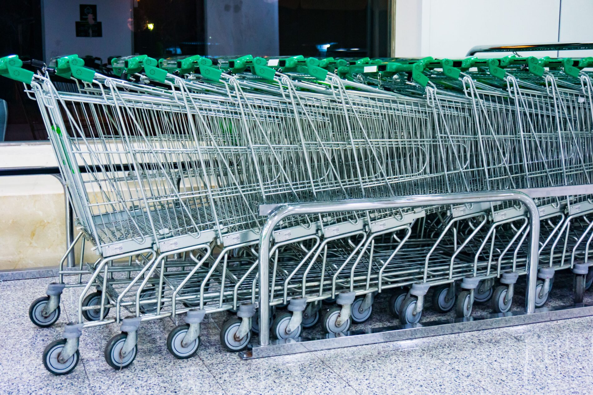 Der Weltmarktführer für Einkaufswagen schließt zwei Werke in Bayern wegen nicht konkurrenzfähiger Standortkosten