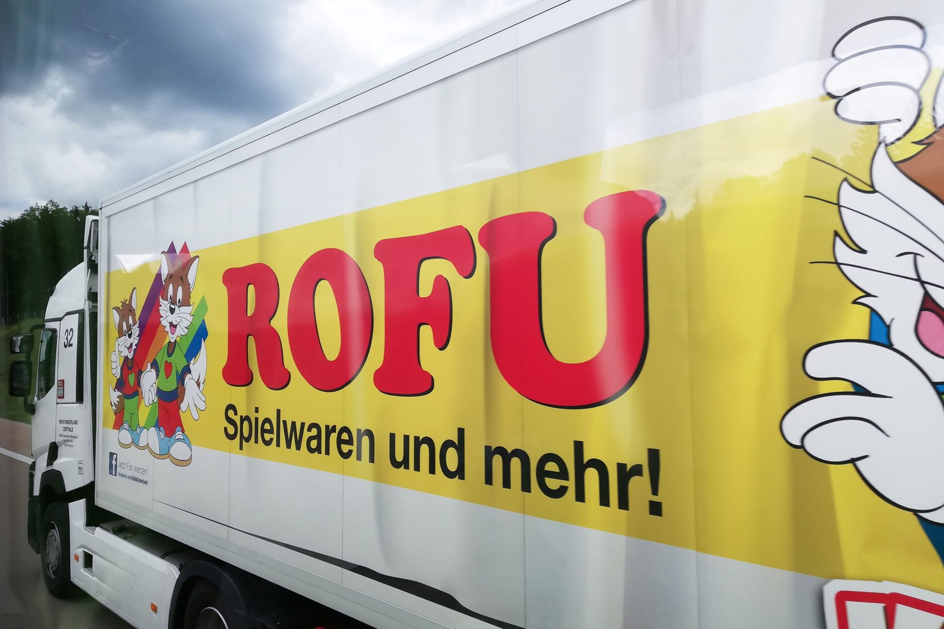 Rofu Kinderland insolvent: 1.970 Jobs betroffen – 104 Filialen kämpfen um die Zukunft