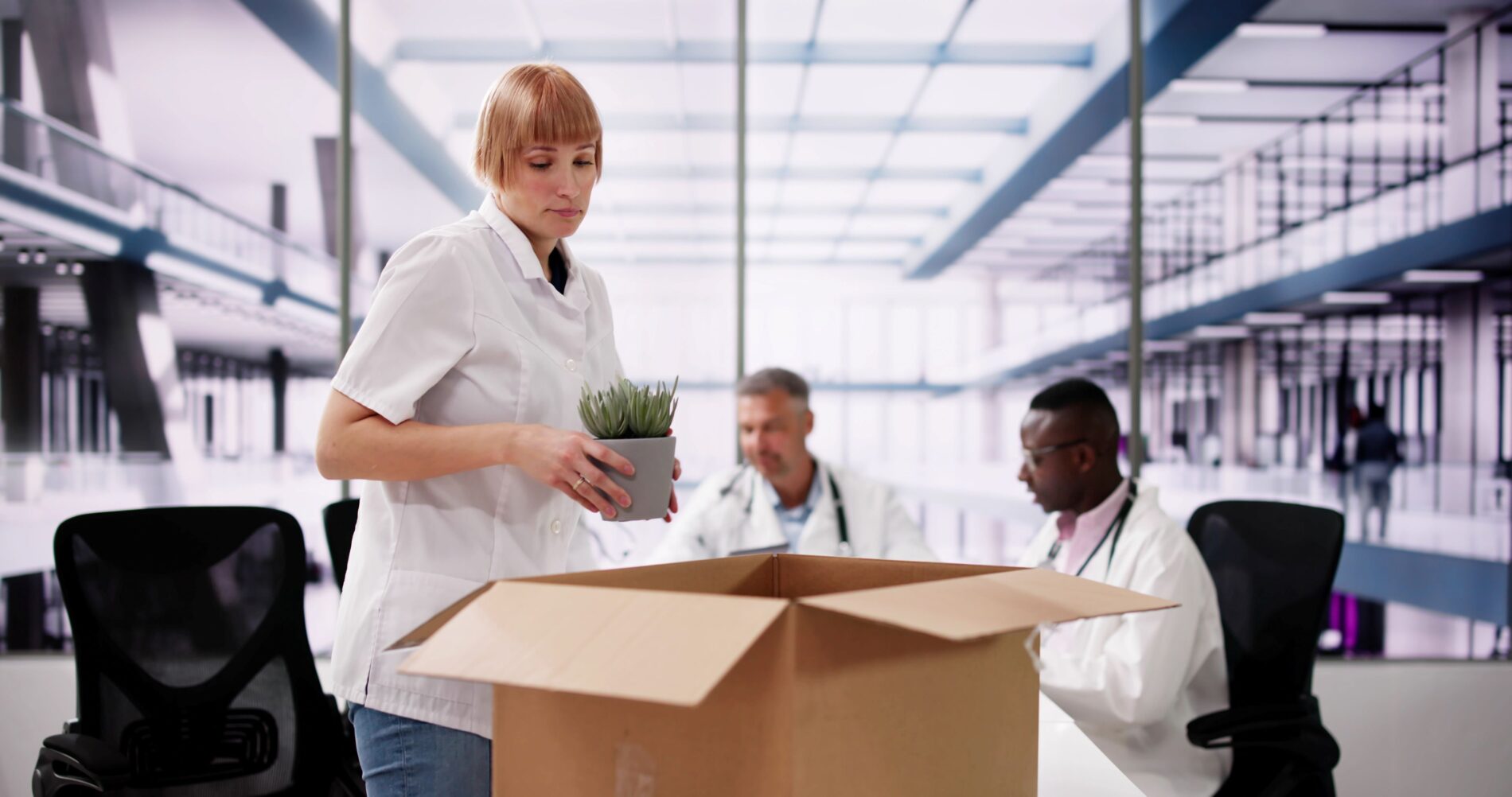 2.960 Ärzte sind in Bayern arbeitslos gemeldet, obwohl Fachkräftemangel und Gesundheitsversorgung nach Alarmstufe klingen