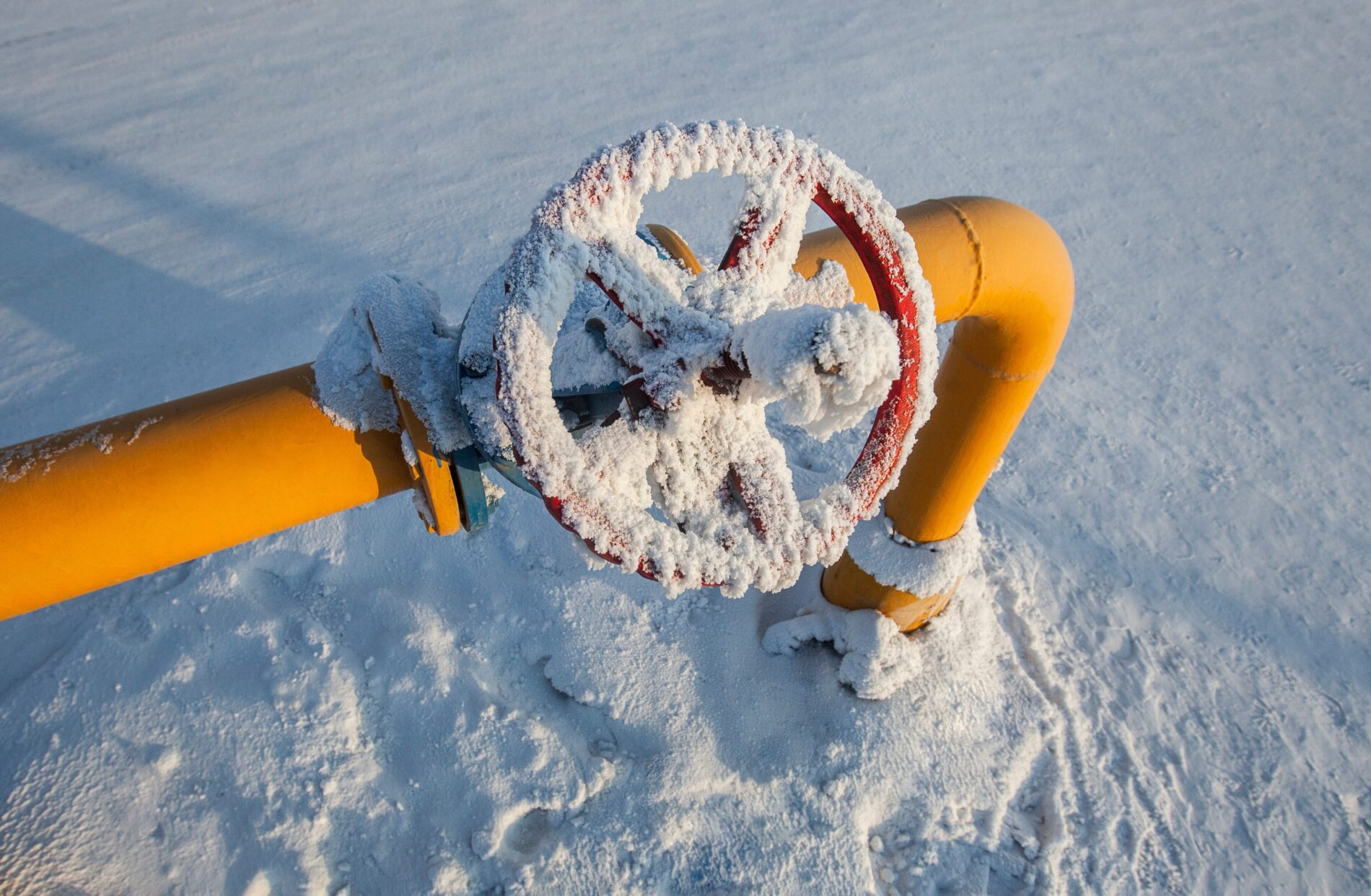 Winter legt Schwächen der Energiewende offen - Gaskraftwerke treffen auf niedrige Gasspeicherständer und die Atomkraft fehlt