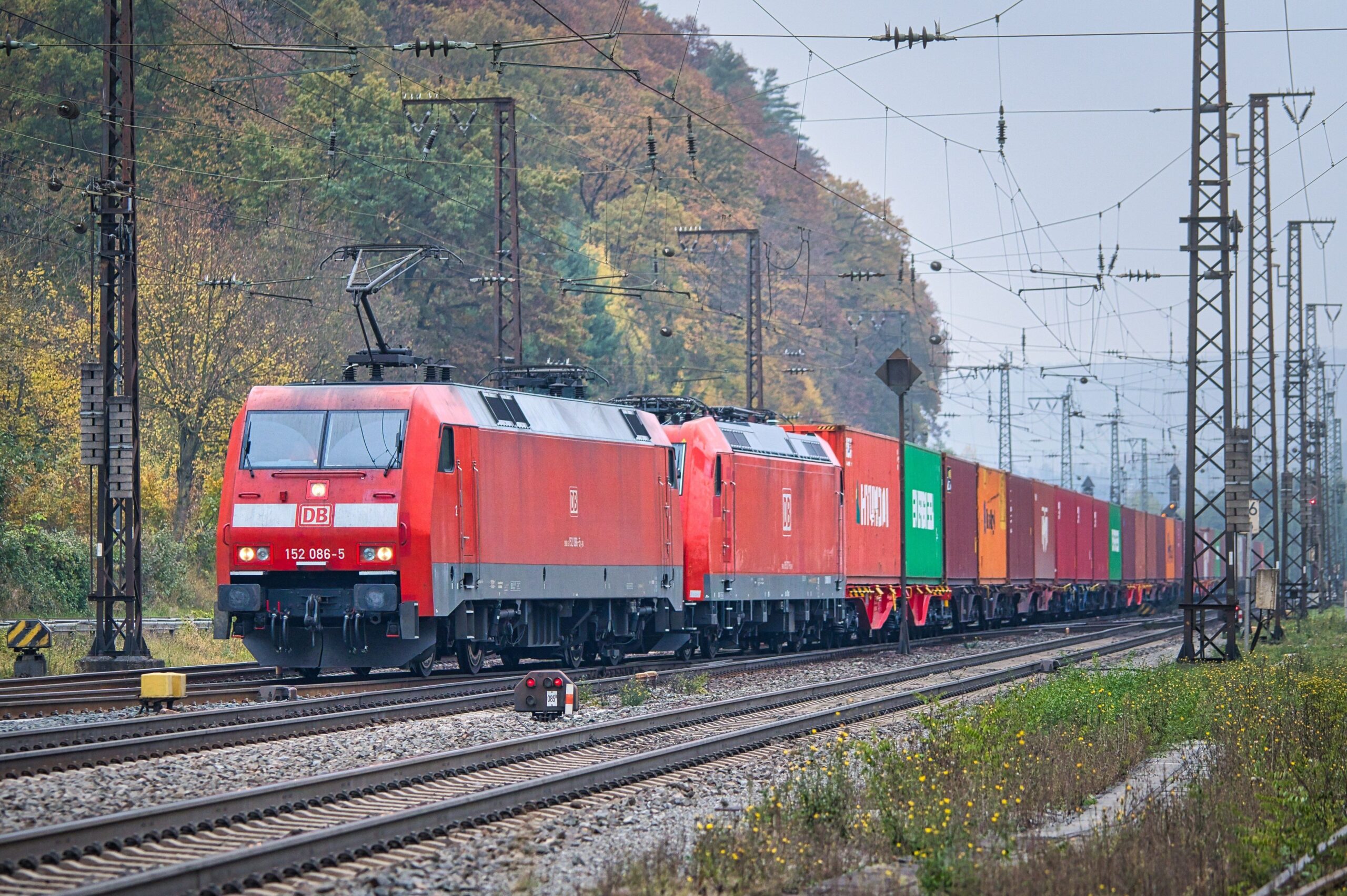 DB Cargo streicht fast die Hälfte aller Vollzeitstellen