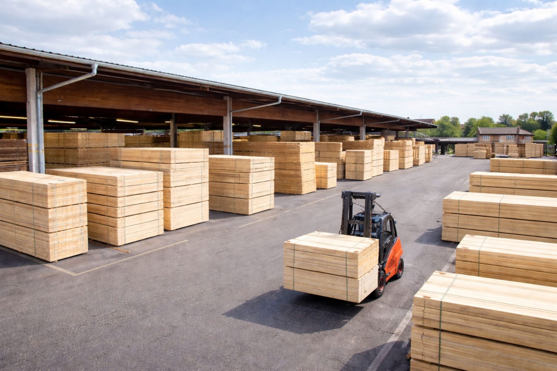 Holzspezialist Mocopinus aus Ulm schließt nach gescheiterter Investorensuche drei Standorte - rund 270 Mitarbeiter verlieren ihre Jobs