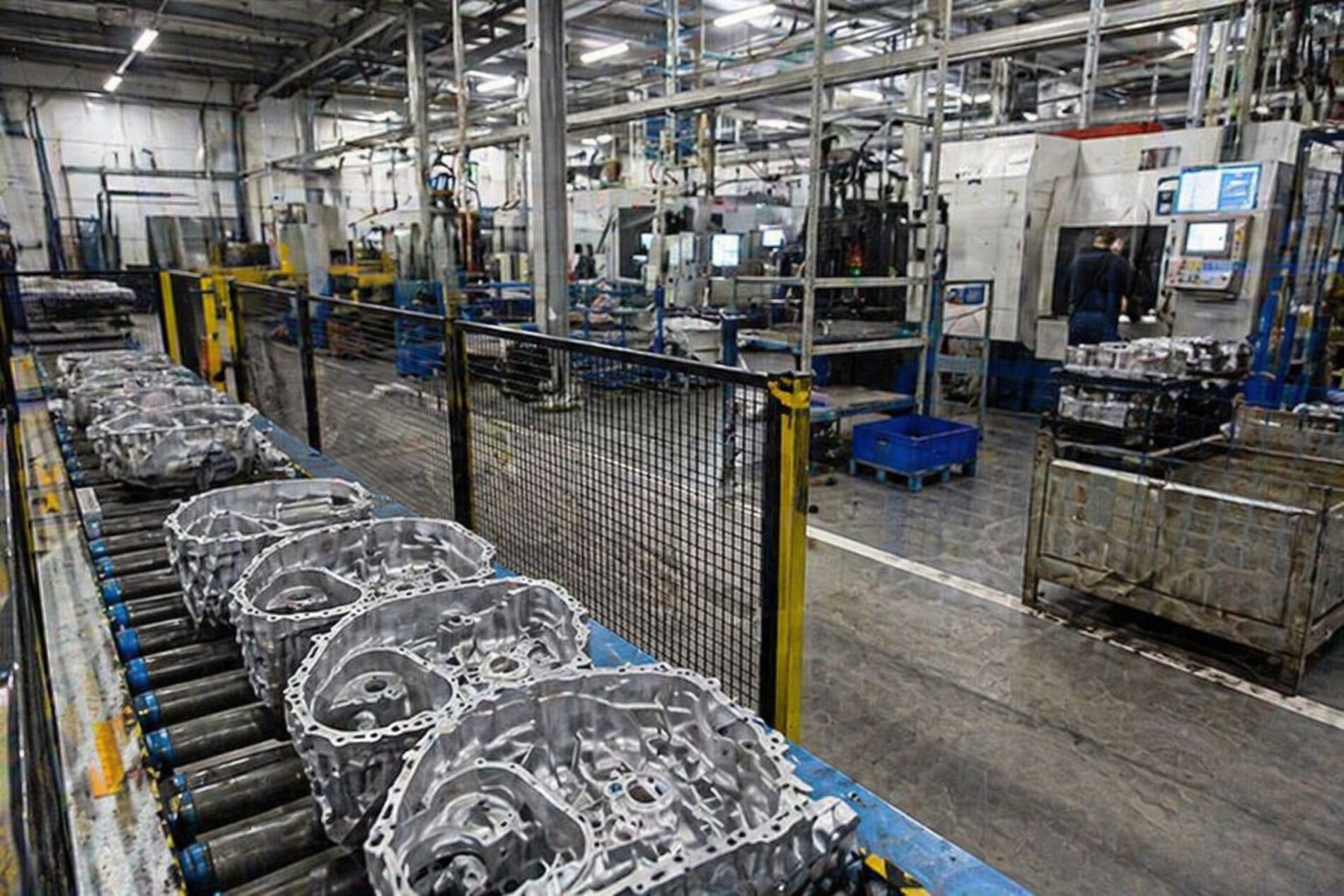 Die Insolvenz-Lawine nimmt weiter Fahrt auf: Bei Bohai Trimet und Schlote sind mehr als 1.000 Jobs und mehrere Werke akut gefährdet