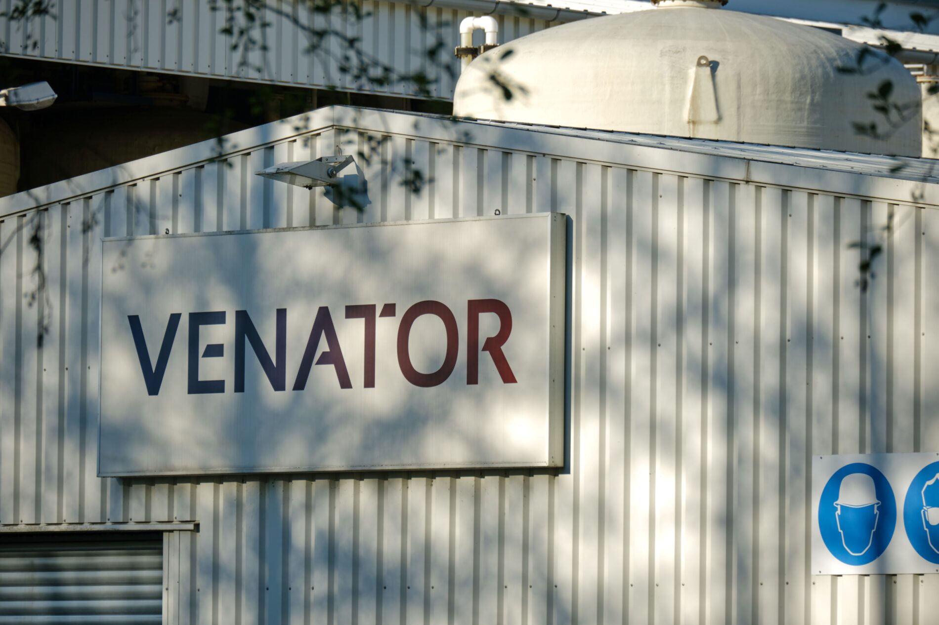 Suche nach einem Käufer gescheitert - Venator schließt sein Werk in Krefeld-Uerdingen. Rund 400 Jobs fallen weg