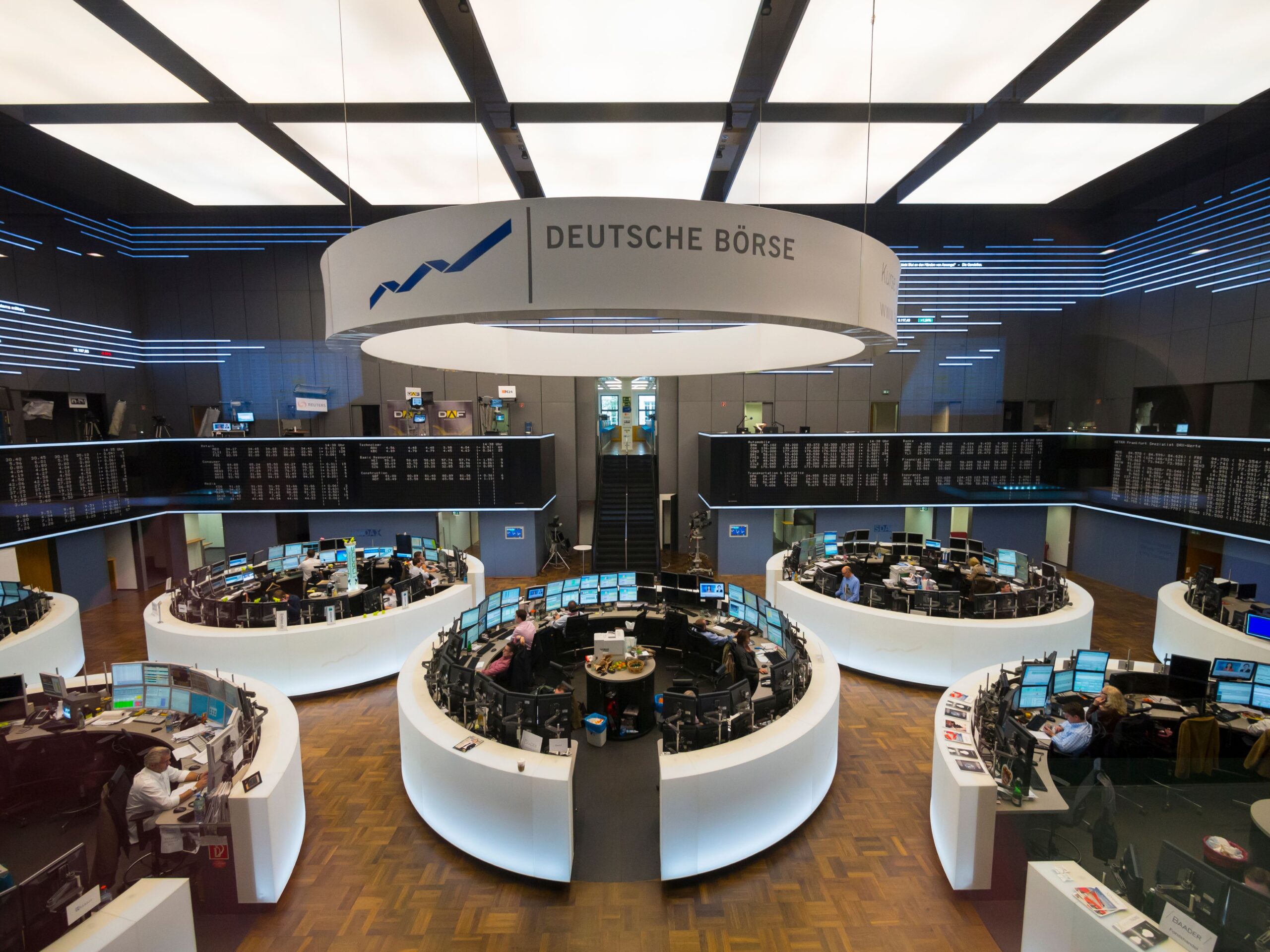Dax-Konzerne ziehen ins Ausland – Deutschlands Industrie verliert ihre Basis