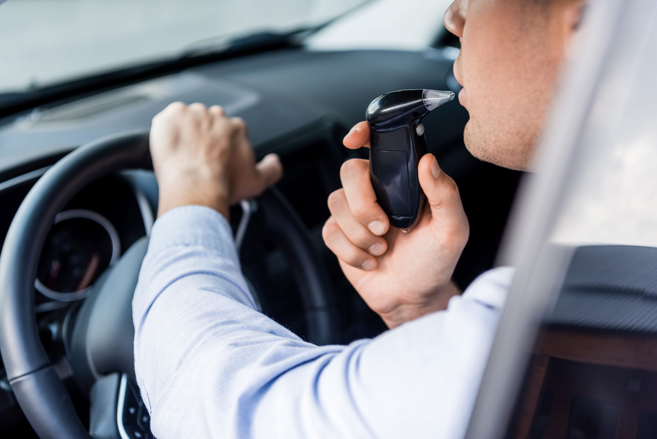 Alkolock: EU schreibt ab Juli für neue Autos Schnittstelle für Alkohol-Wegfahrsperre vor