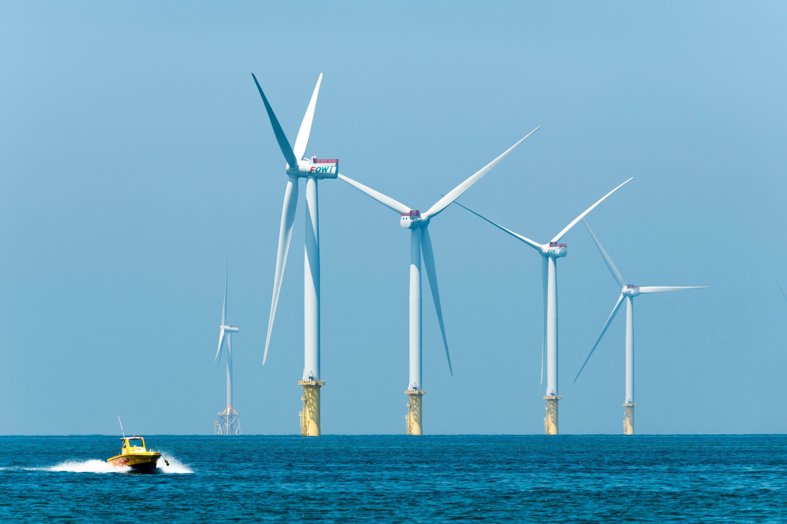 Ertragsrisiken bei Windkraft: Offshore-Ausbau trifft auf Kosten, Netze und unsichere Stromausbeute