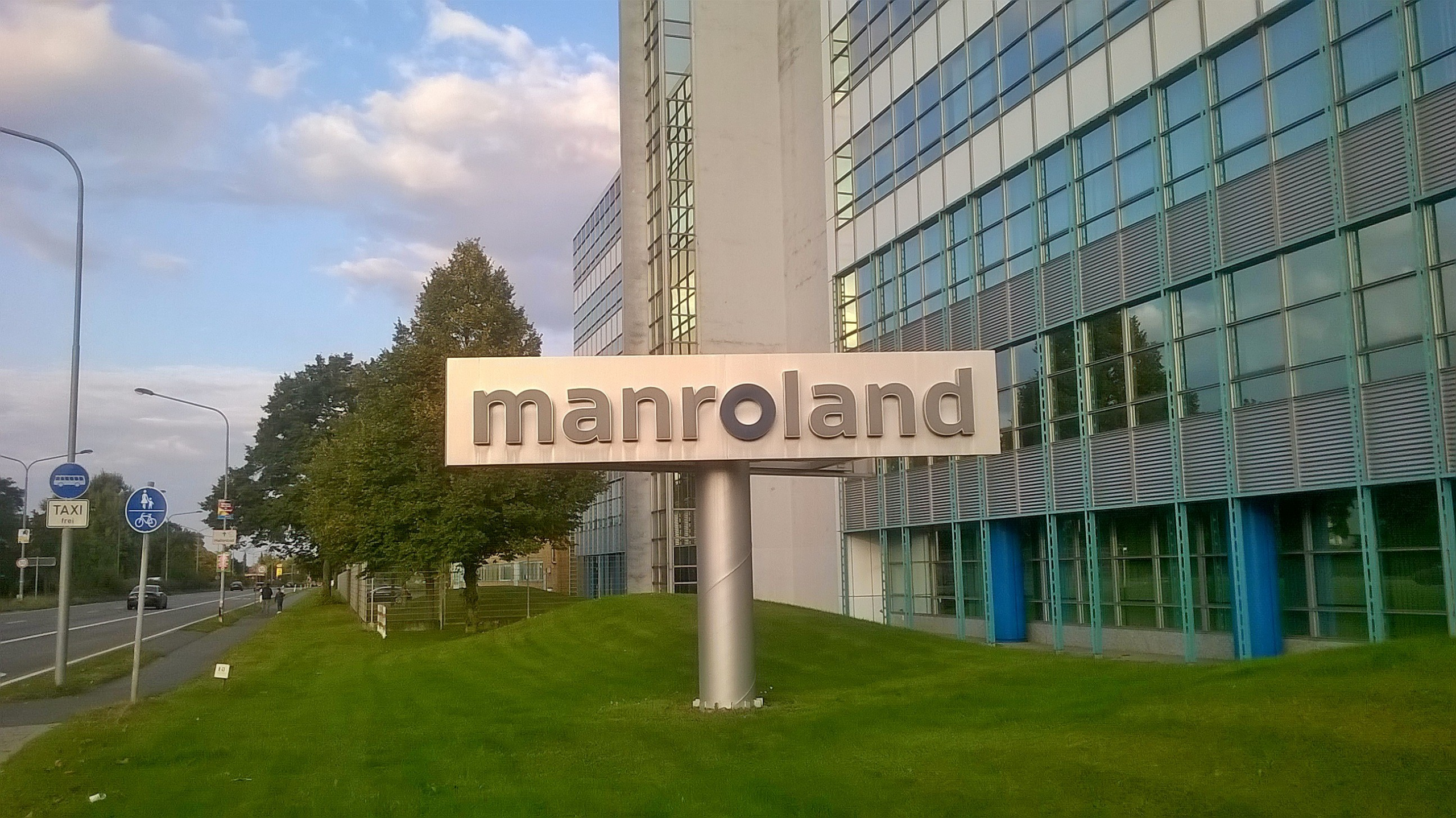 Druckmaschinenhersteller Manroland schließt Werk in Offenbach: 750 Jobs fallen weg