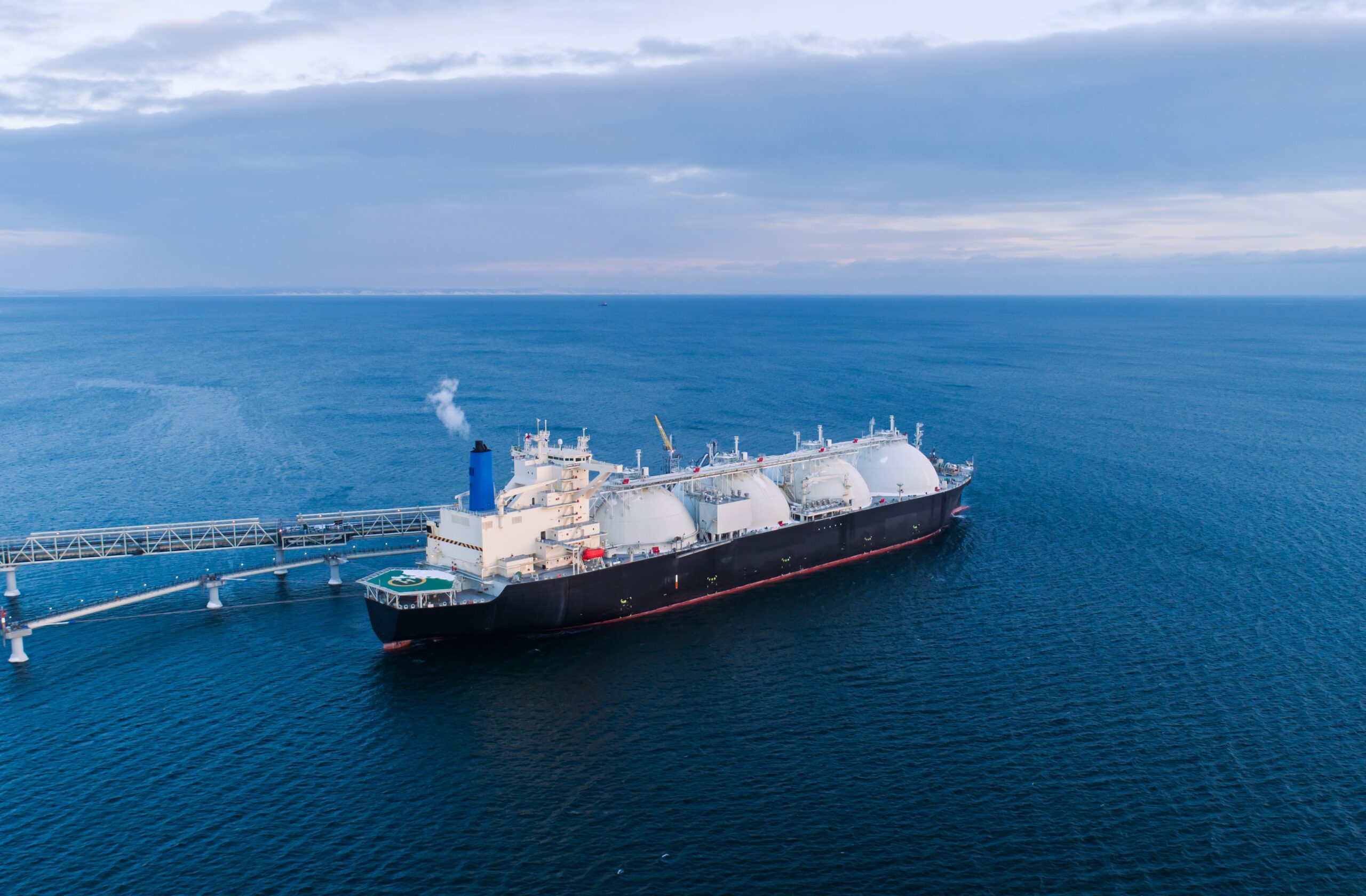EU-Verbot gegen russisches LNG trifft Sefe: Brüssel kappt Handel über Drittstaaten