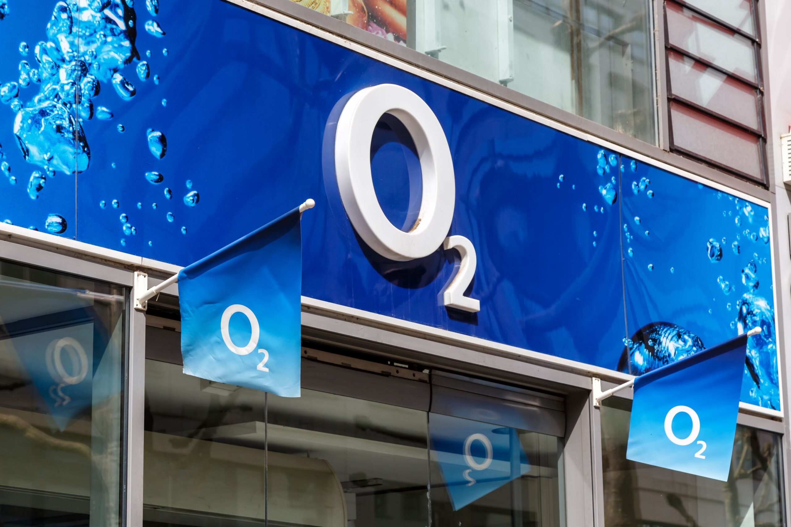 Stellenabbau bei O2: 1.100 Jobs und 60 eigene Shops fallen weg