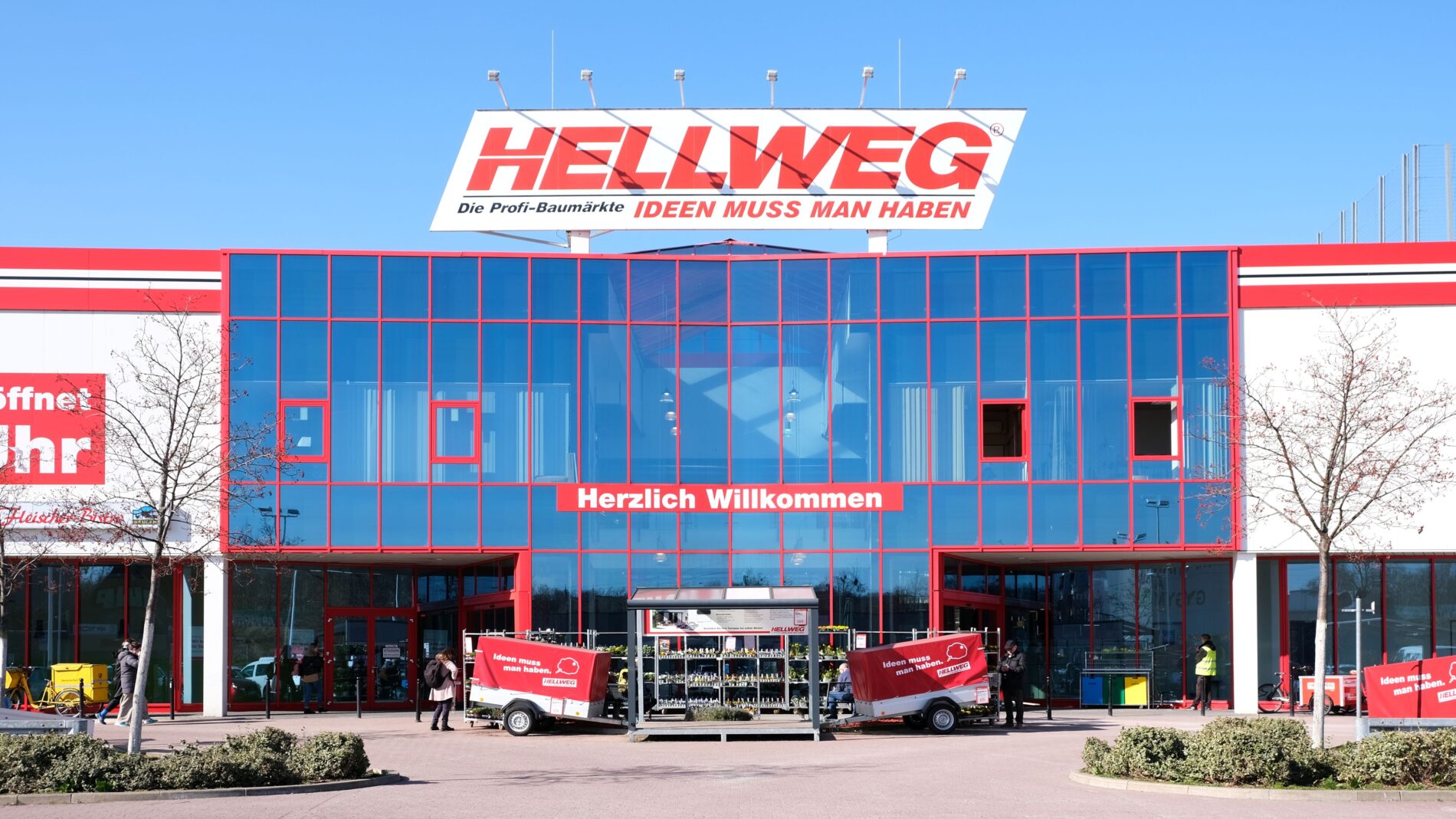 Die Baumarktkette Hellweg wird zerschlagen: Bauhaus, Obi und Hornbach bieten für Märkte - für zahlreiche Standorte gibt es keine Lösung