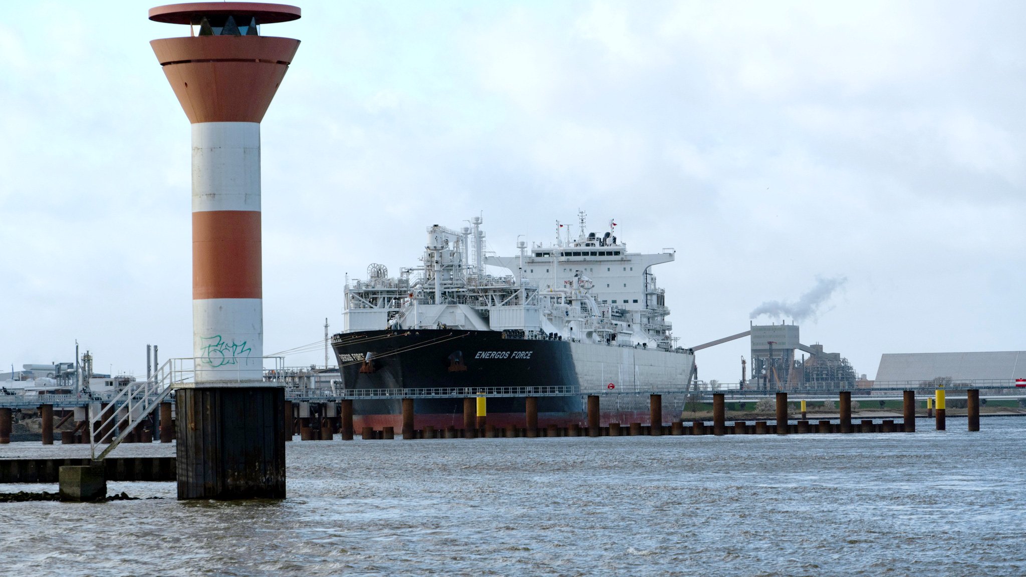 Inbetriebnahme von LNG-Terminal in Stade in Vorbereitung