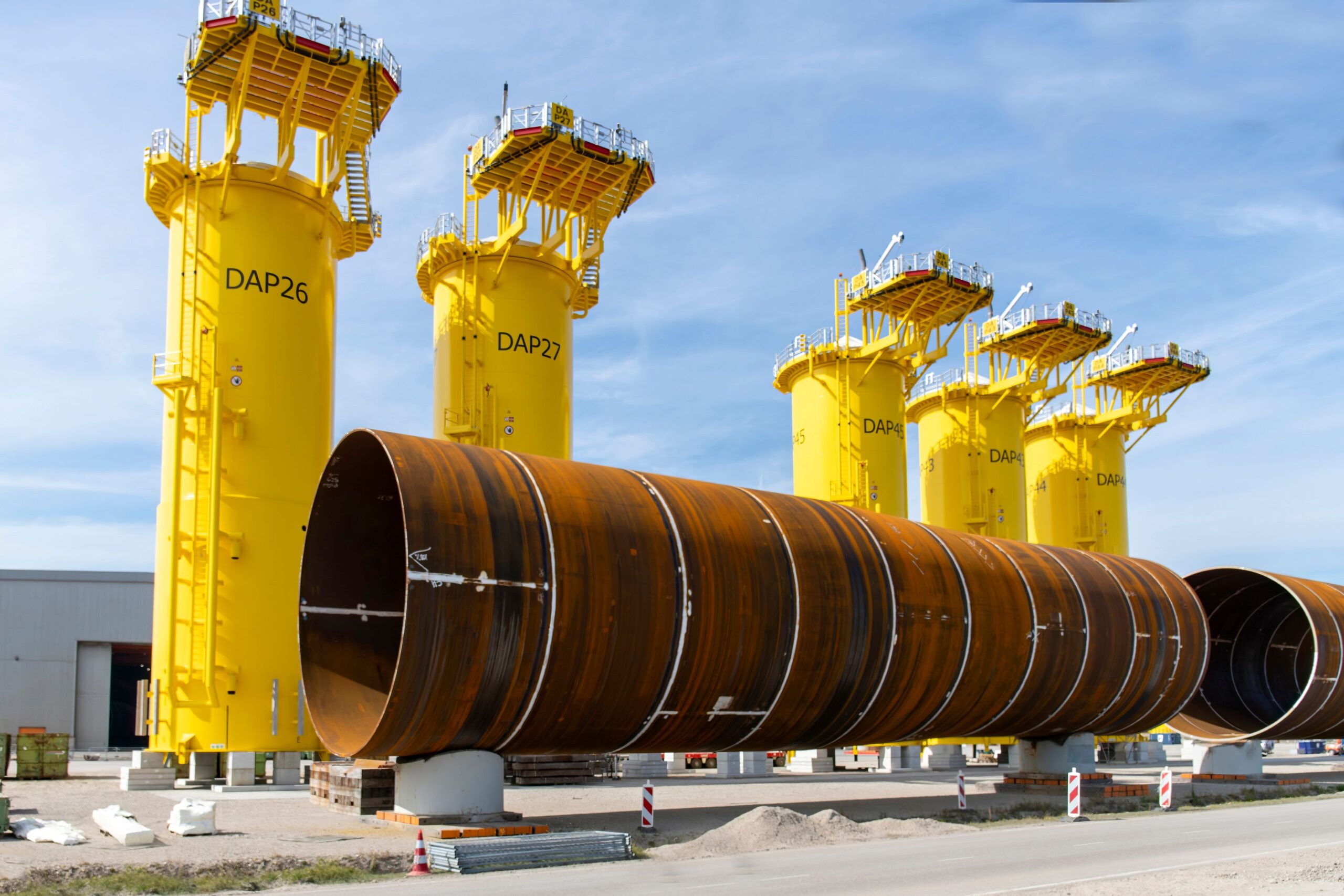 EEW streicht mehr als 100 Jobs in Rostock – Offshore-Flaute trifft Zulieferer
