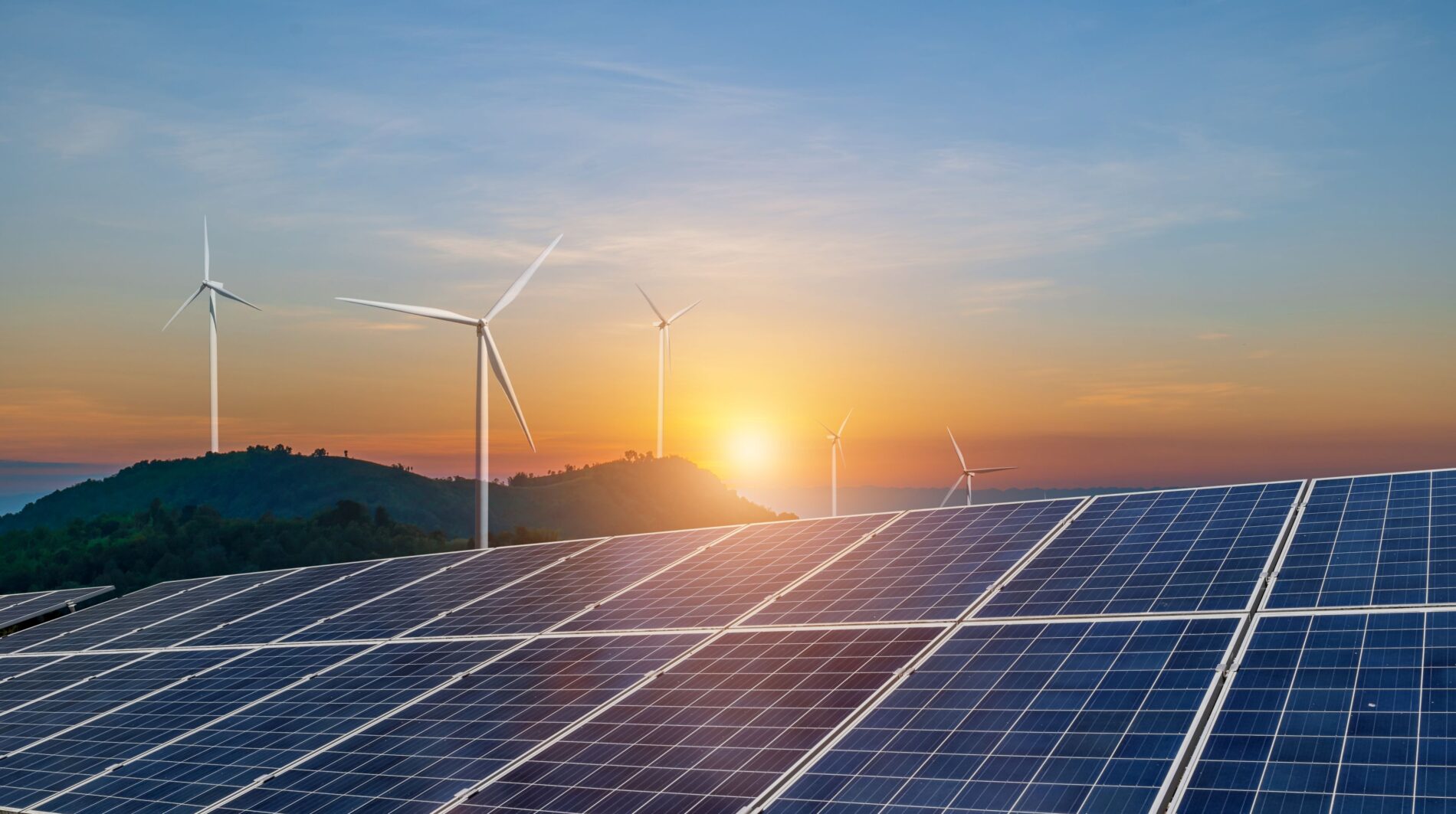 Trotz staatlicher Milliardenförderung häufen sich Insolvenzen bei Solar- und Windkraftfirmen. Ihre Abhängigkeit vom Staat wird zum Problem